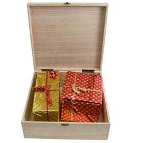 Personalised Christmas Eve Box - Traditional image 2