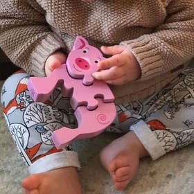Pig & Piglet Jigsaw image 2