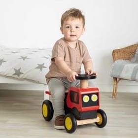 Ride-On Tractor image 2