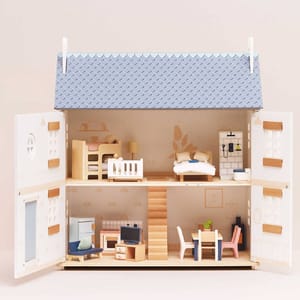 Bay Tree Dolls House